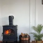 Family Retreat With Playroom & Views Voss
